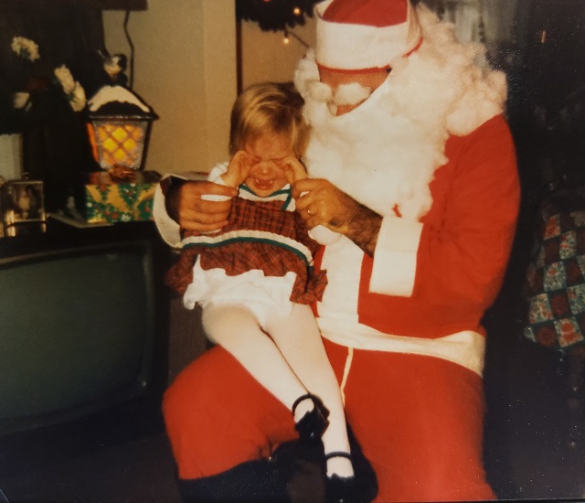 11 - Amy + Santa.jpg